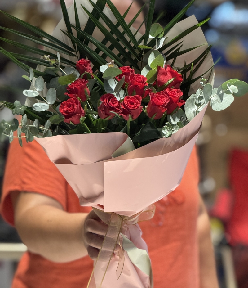 11 Kırmızı Gül Buketi