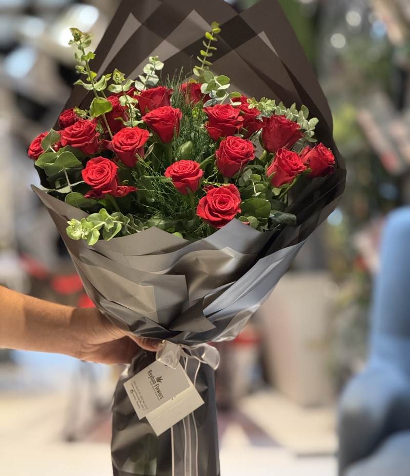 15 Adet Kırmızı Gül
